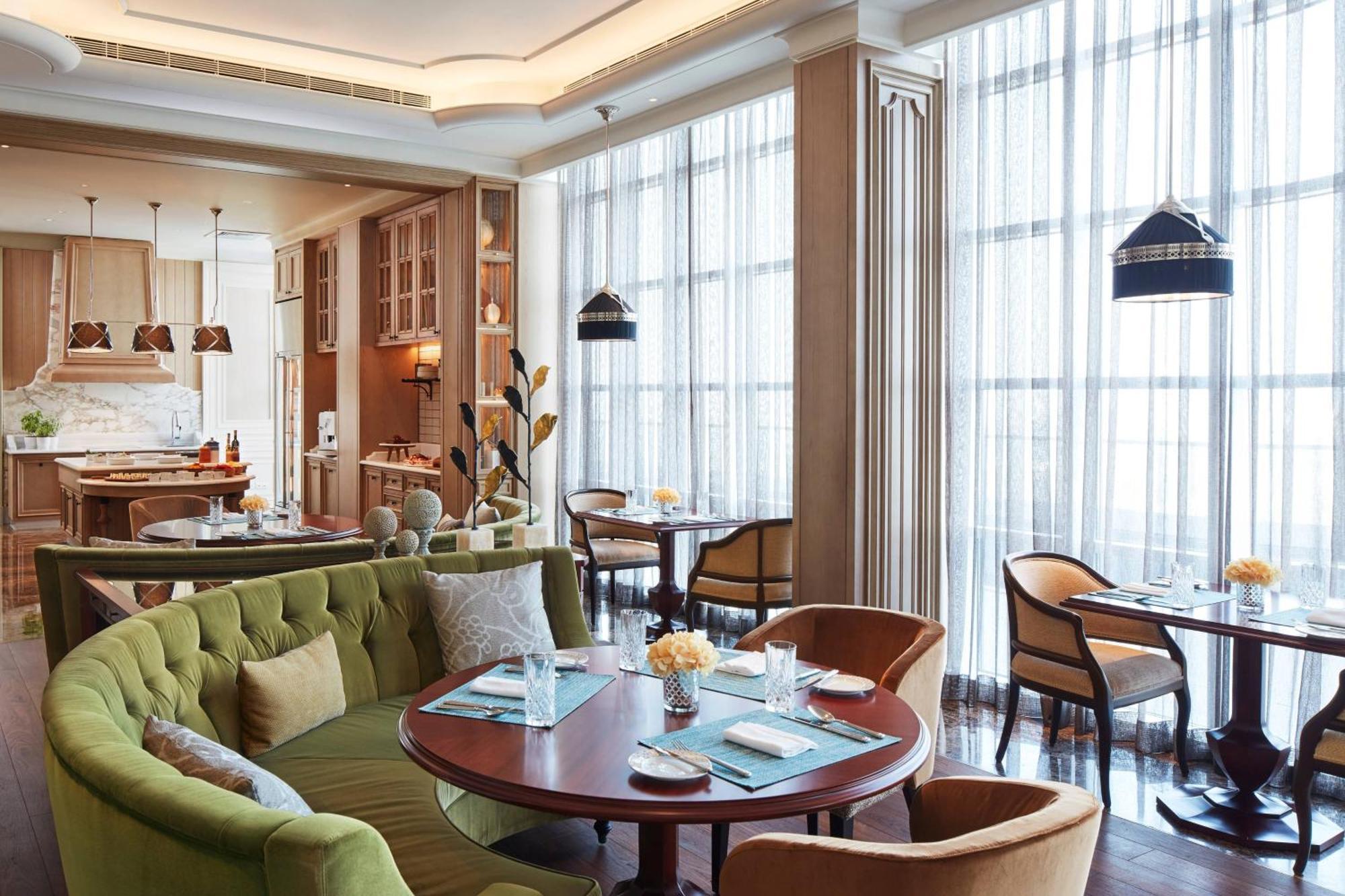 The Ritz-Carlton, Пуна Экстерьер фото