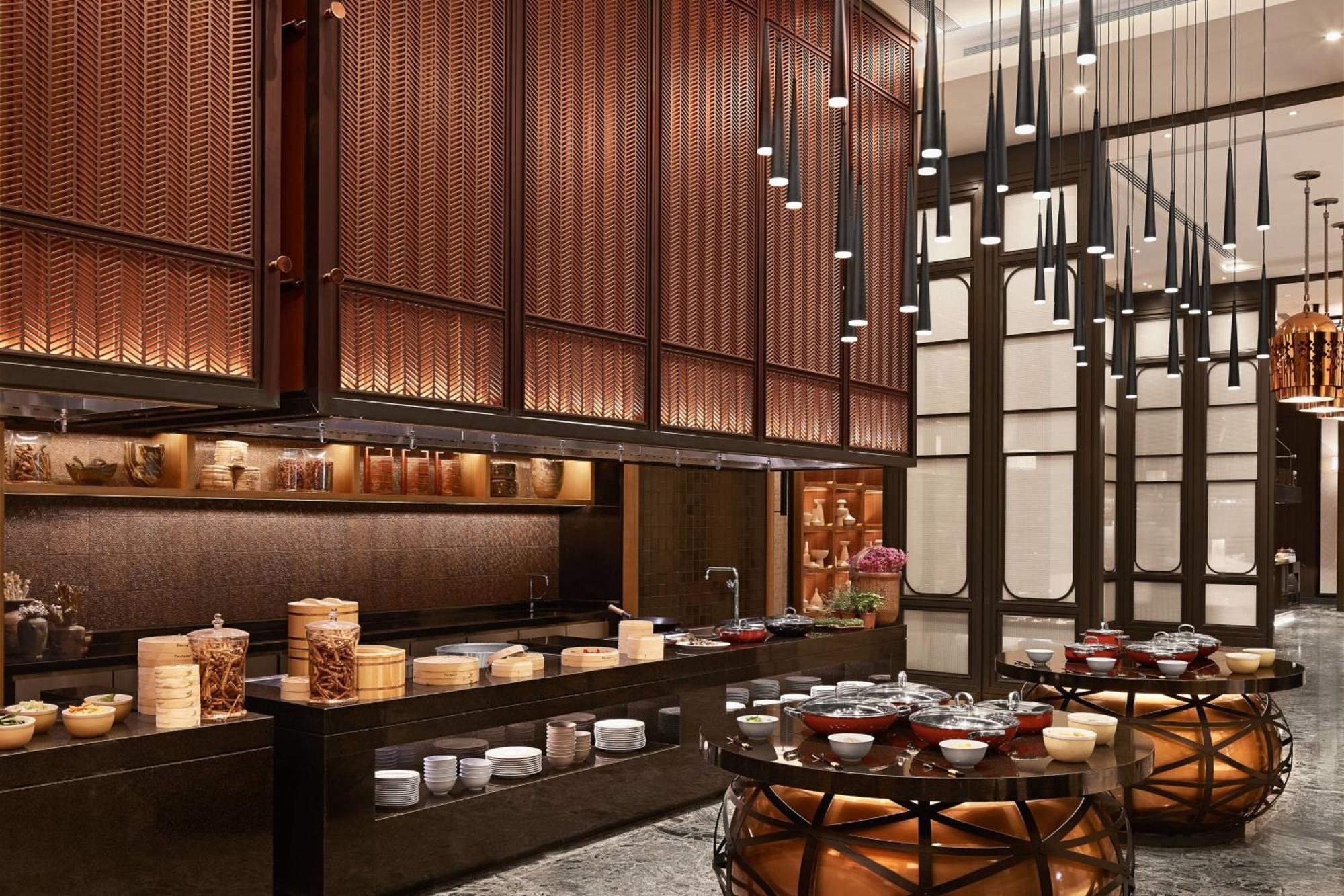 The Ritz-Carlton, Пуна Экстерьер фото