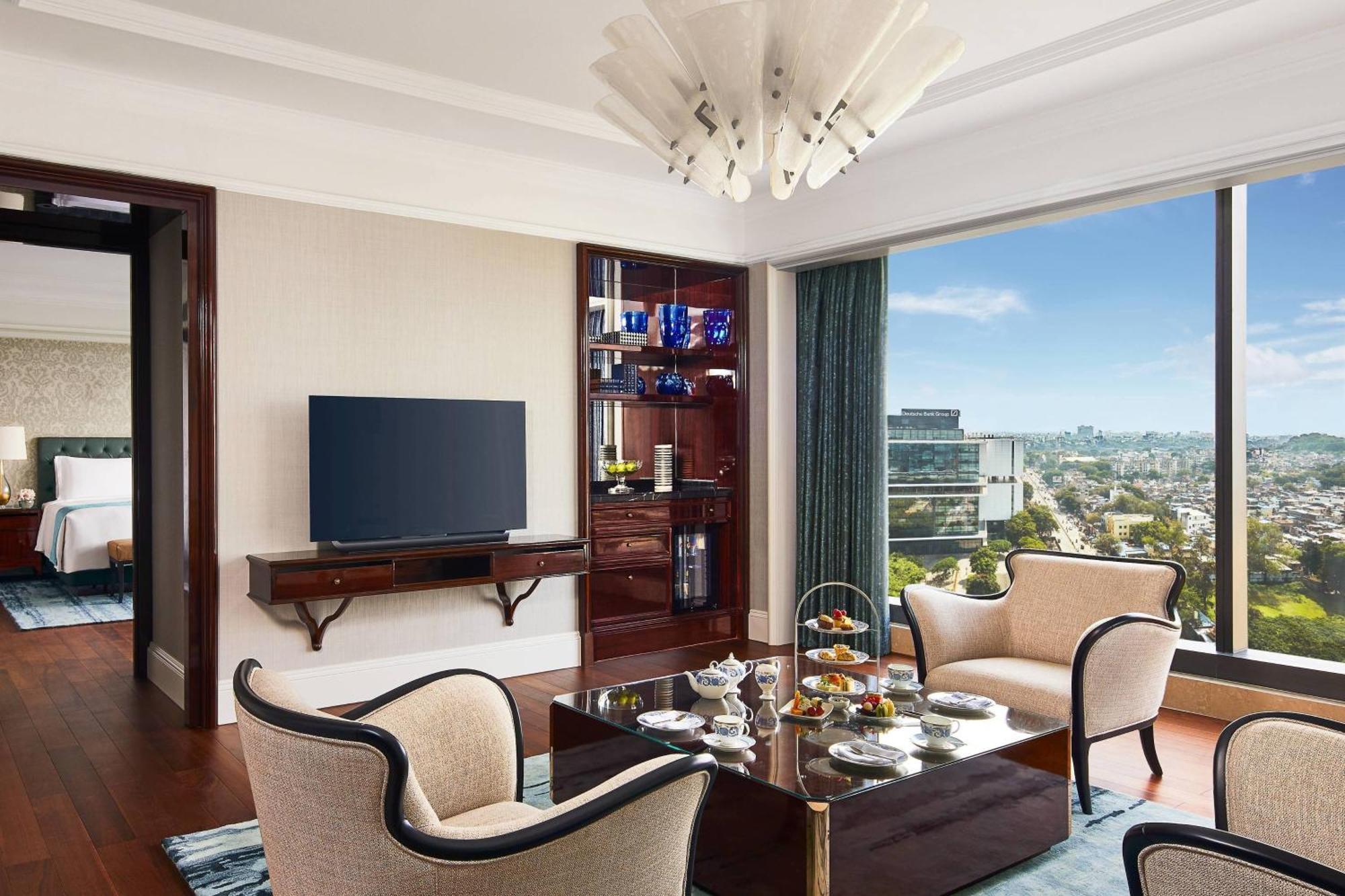 The Ritz-Carlton, Пуна Экстерьер фото
