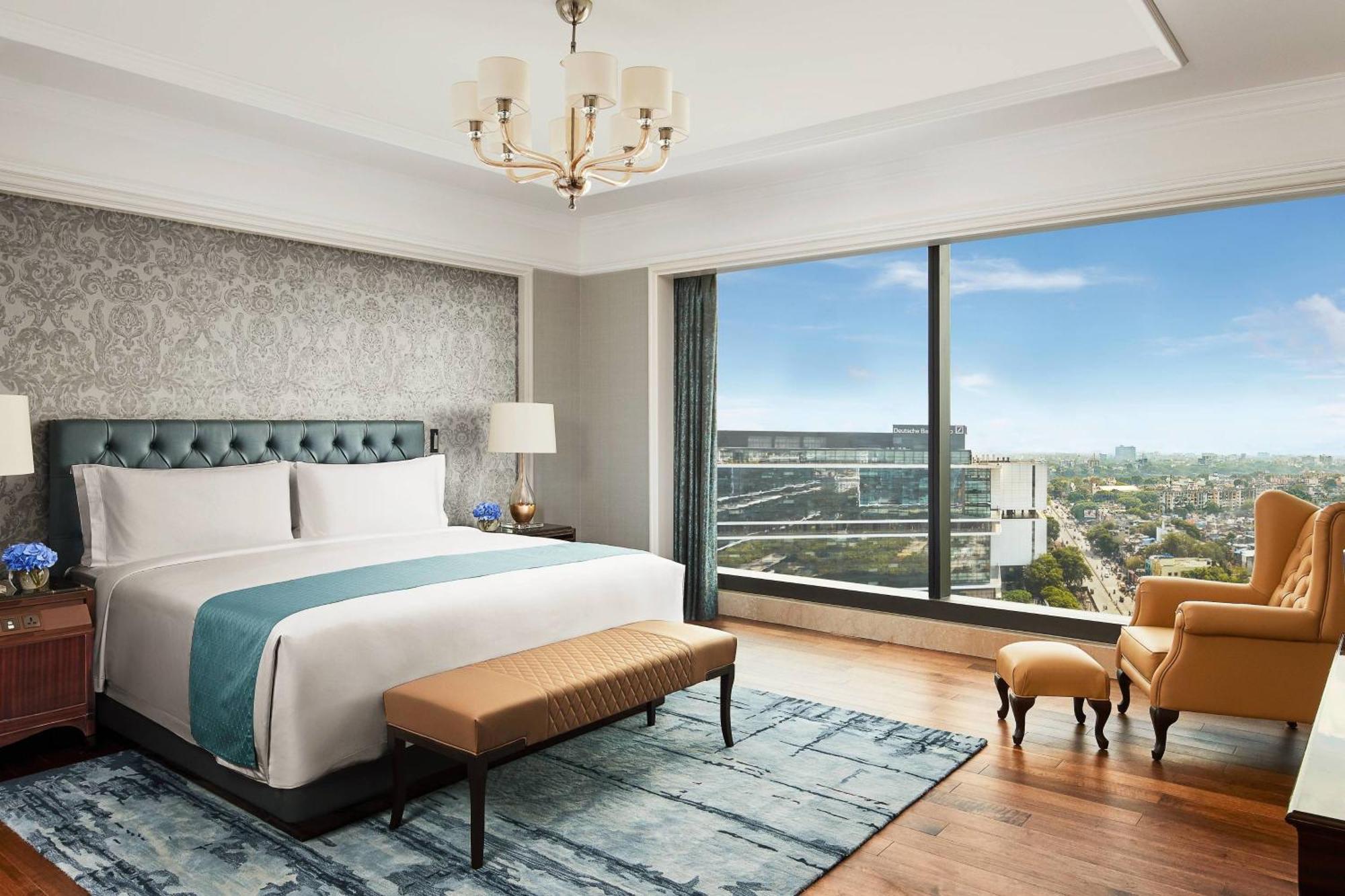 The Ritz-Carlton, Пуна Экстерьер фото