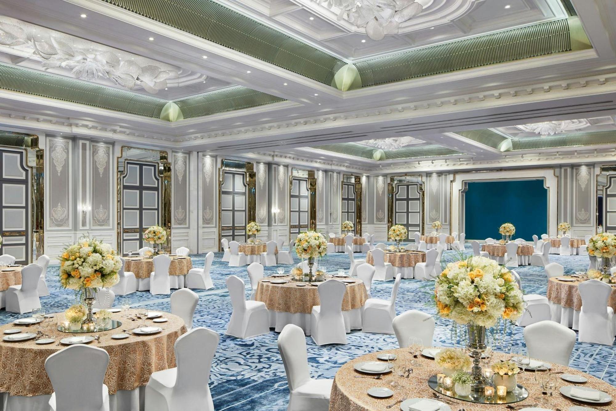 The Ritz-Carlton, Пуна Экстерьер фото
